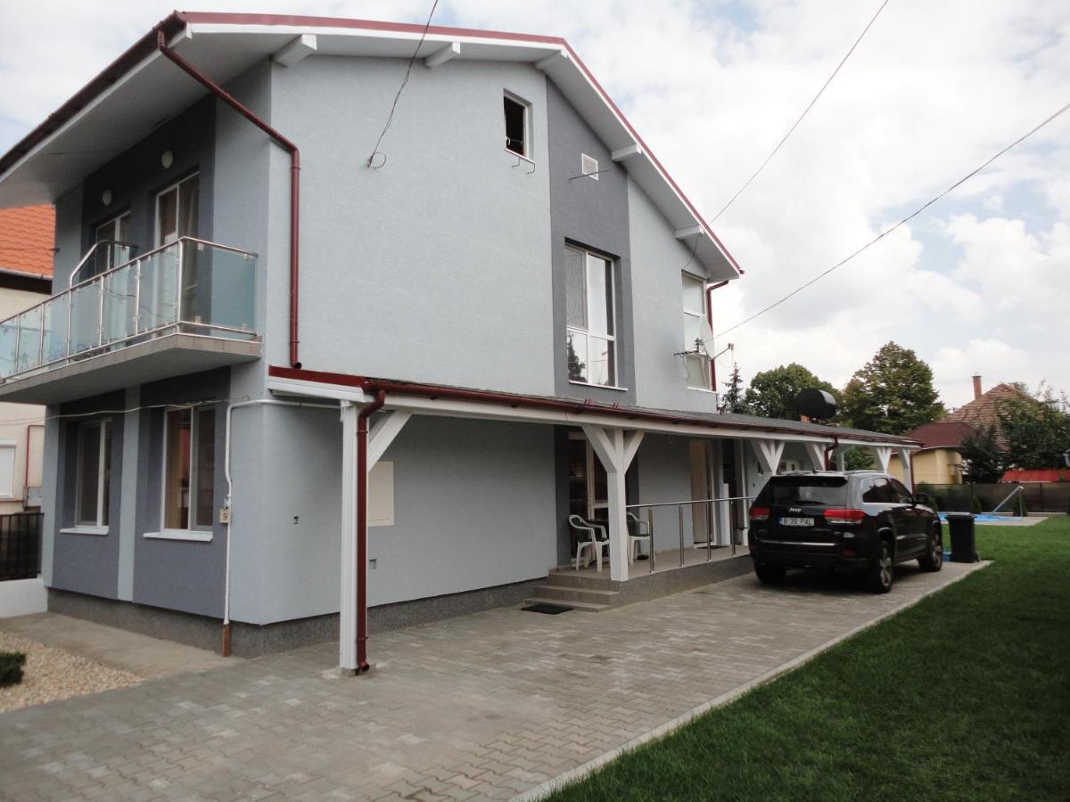 Villa Ani Hajduszoboszlo Exterior foto
